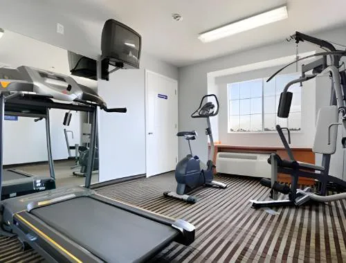 Microtel Inn & Suites by Wyndham Garland/Dallas hotel detail image 4