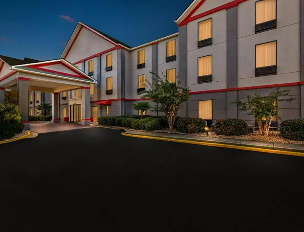 Red Roof Inn PLUS+ & Suites Atlanta Airport South hotel detail image 2