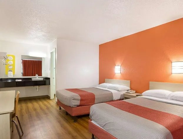 Motel 6 Baton Rouge, LA - Southeast hotel detail image 4