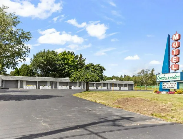 Ambassador Motel hotel detail image 3