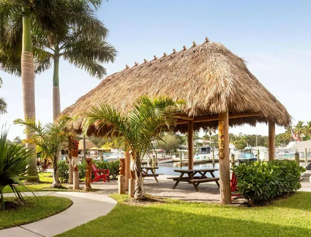 Ramada by Wyndham Sarasota Waterfront hotel detail image 1