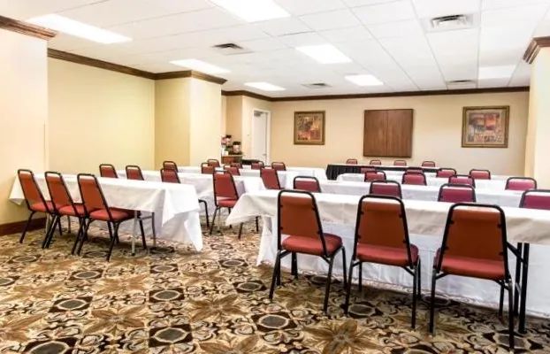 Grand Plaza Hotel & Conference Center hotel detail image 4