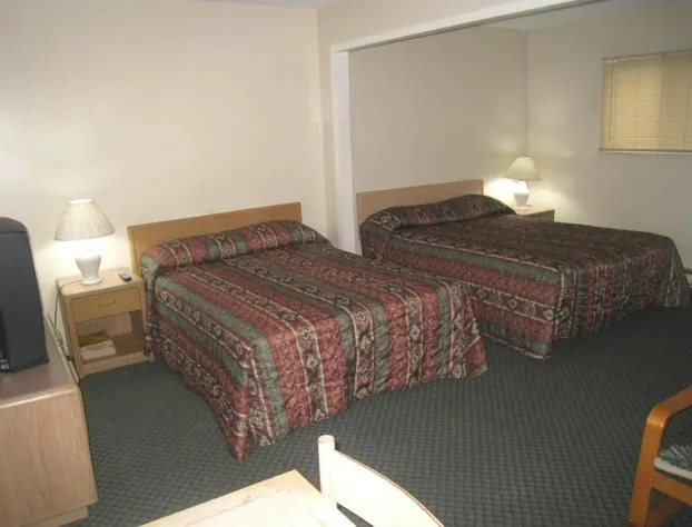 Beach Grove Motel hotel detail image 4