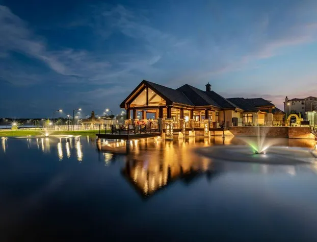 Shangri-La Resort hotel detail image 1