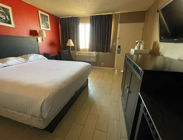 Travelodge by Wyndham Imperial/El Centro hotel detail image 4