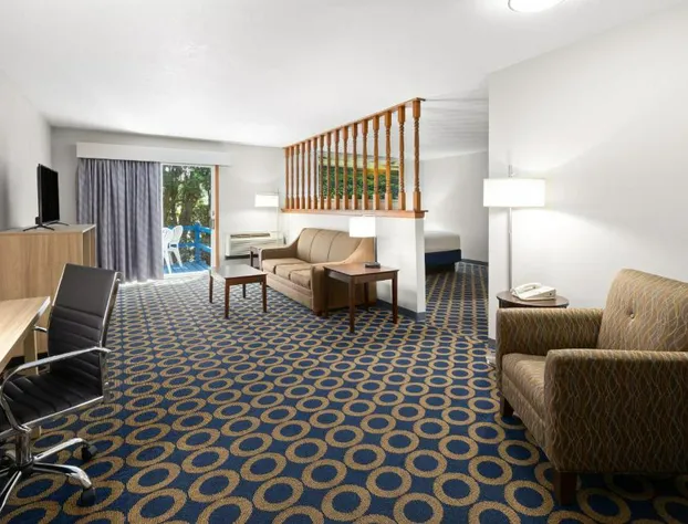 Days Inn by Wyndham Wauseon hotel detail image 4