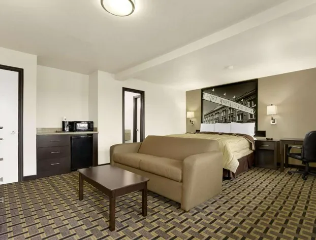 Super 8 by Wyndham Fort Worth TX hotel detail image 1