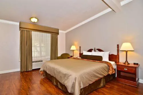 Best Western Bishop Lodge hotel detail image 4