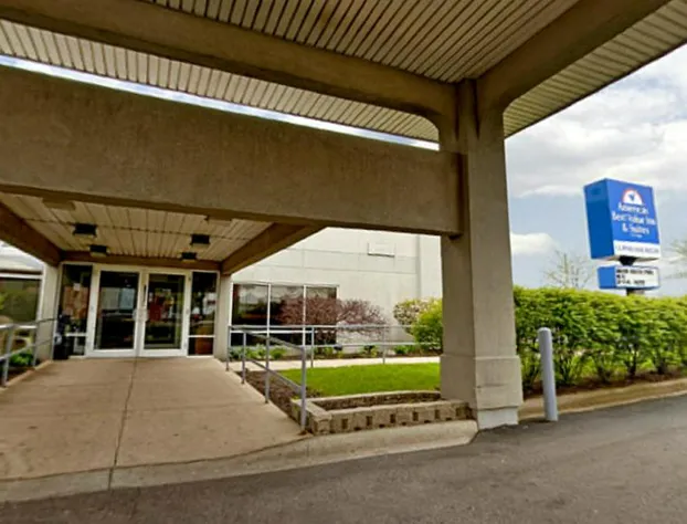 Americas Best Value Inn & Suites Waukegan Gurnee hotel detail image 1