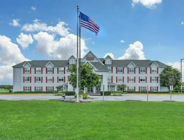 Lancaster Inn and Suites hotel detail image 1