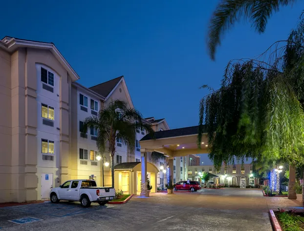 Candlewood Suites LAX Hawthorne by IHG hotel detail image 1