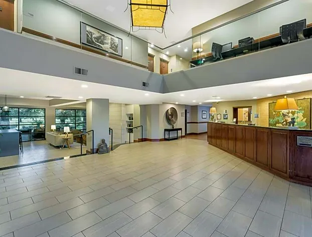 Best Western Plus Plaza by the Green hotel detail image 3