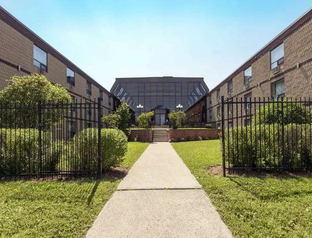 Quality Inn & Conference Centre hotel detail image 3