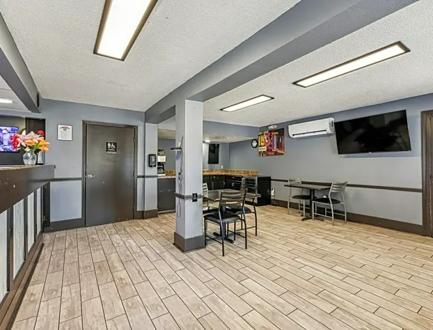 Knights Inn Antioch hotel detail image 4