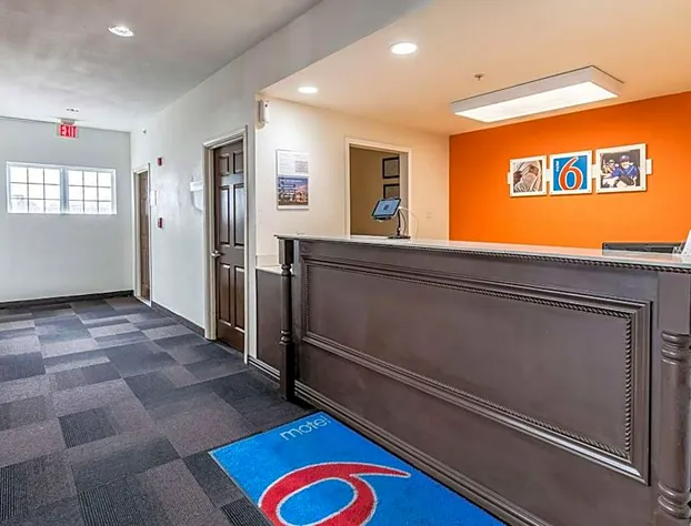 Motel 6 North Richland Hills, TX - NE Fort Worth hotel detail image 2