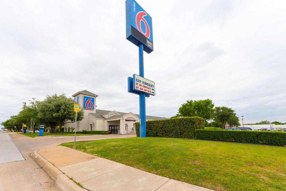 Motel 6 Dallas, TX - Northeast hotel hero