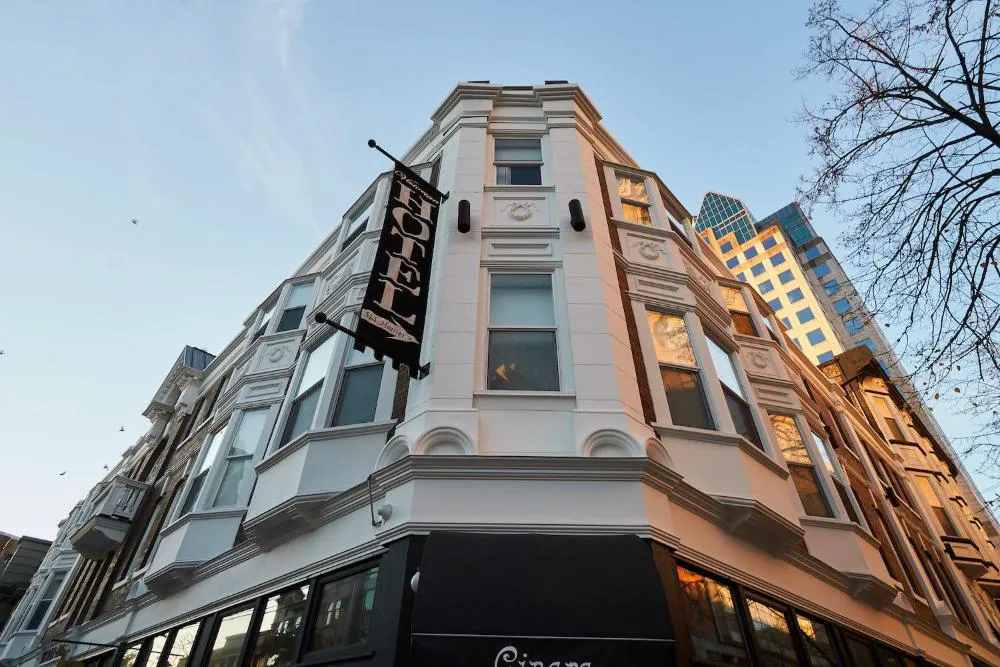 Victorian Hotel hotel hero