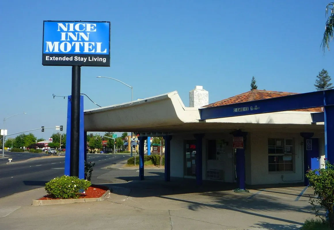 Nice Inn Yuba City hotel hero