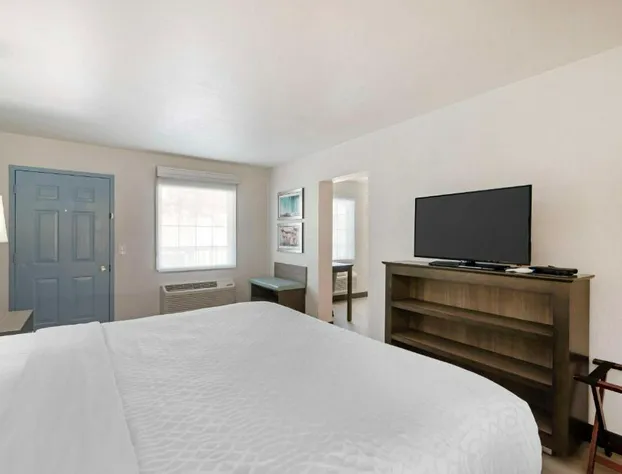 Best Western Plus St. Simons hotel detail image 4