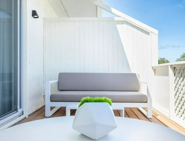 The Bentley Hotel Southampton hotel detail image 3