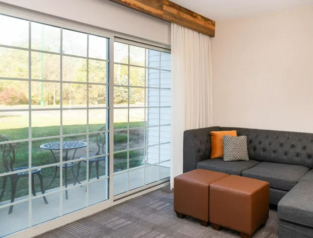 Cherry Valley Hotel hotel detail image 3