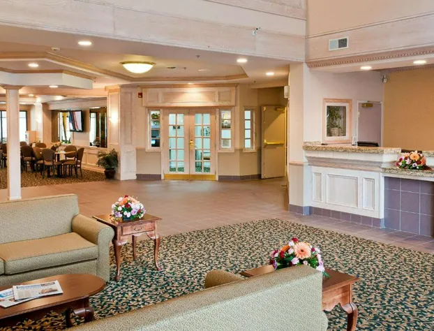 Comfort Suites University Area Notre Dame - South Bend hotel detail image 3