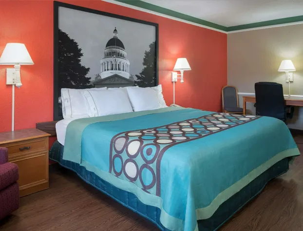 Super 8 by Wyndham Little Rock/Otter Creek hotel detail image 3