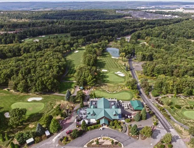 Comfort Inn & Suites Barnesville - Frackville hotel detail image 1