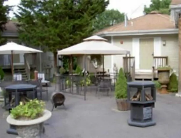 Cedar Park Whirlpool Suites hotel detail image 2