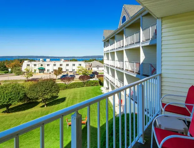 Apple Tree Inn, SureStay Collection by Best Western hotel detail image 4