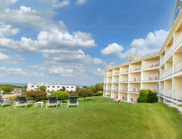 Apple Tree Inn, SureStay Collection by Best Western hotel detail image 2