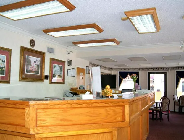 Red Carpet Inn hotel detail image 3