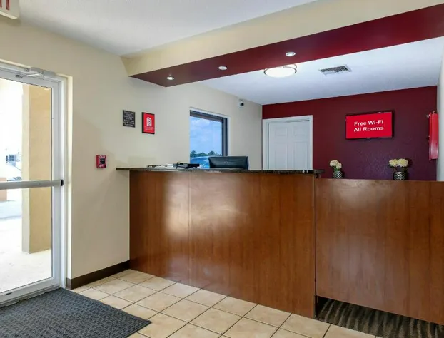 Red Roof Inn Defuniak Springs hotel detail image 3