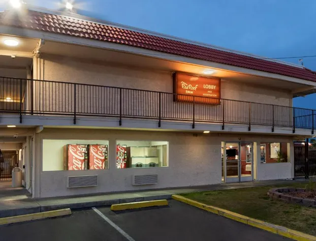Red Roof Inn Phoenix - Midtown hotel detail image 1