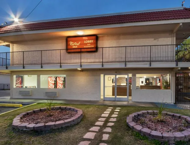 Red Roof Inn Phoenix - Midtown hotel detail image 4