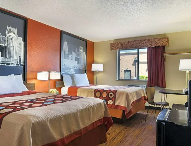 Super 8 by Wyndham Taylor/Detroit Area hotel detail image 2