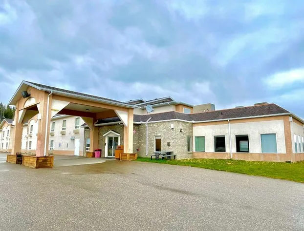 Super 8 by Wyndham Hinton hotel detail image 2