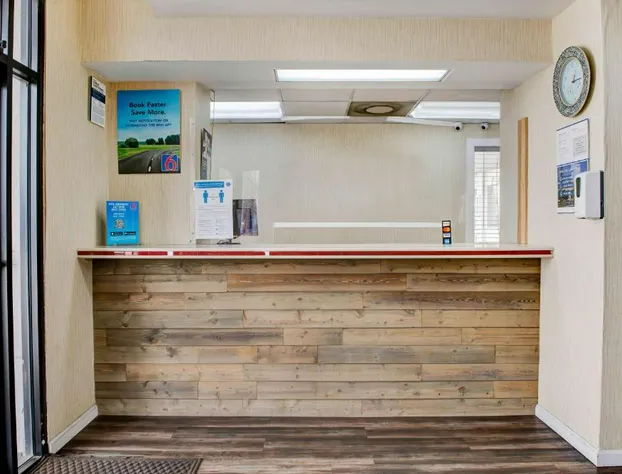 Motel 6 Atlanta, GA - Midtown hotel detail image 3