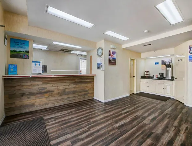 Motel 6 Atlanta, GA - Midtown hotel detail image 4