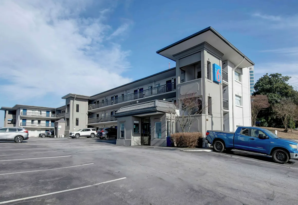 Motel 6 Atlanta, GA - Midtown hotel hero