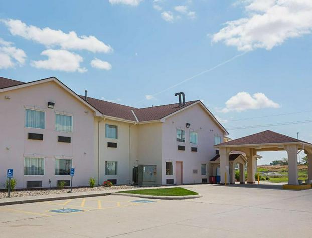 Motel 6 Omaha NE - IAT West hotel detail image 1