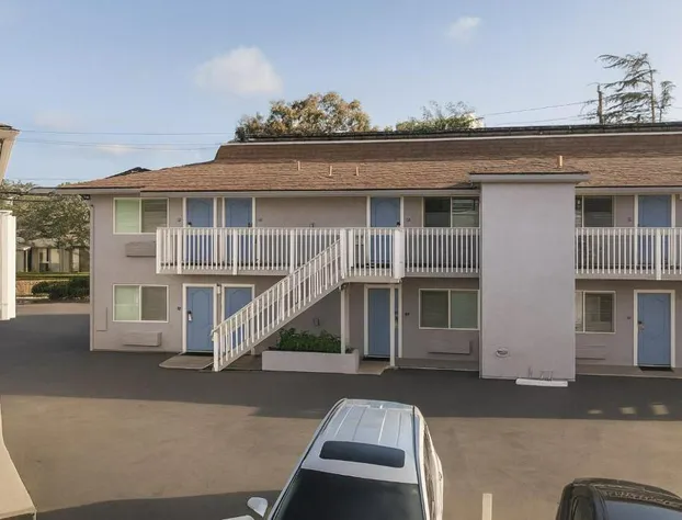 Pacific Inn hotel detail image 2