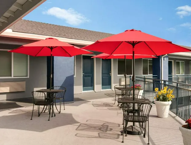 Torch Lite Inn hotel detail image 3