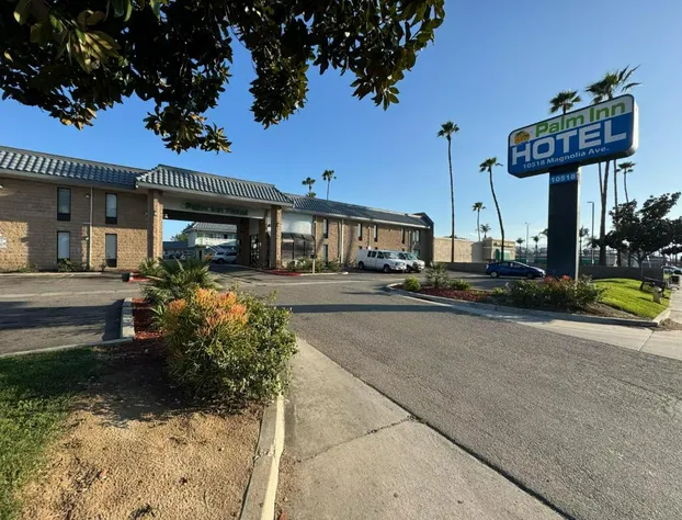 Palm Inn Hotel near Tyler Mall Riverside hotel detail image 1