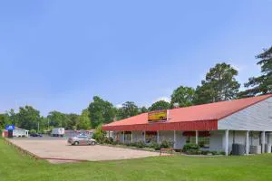 Americas Best Value Inn Winnsboro, LA hotel hero