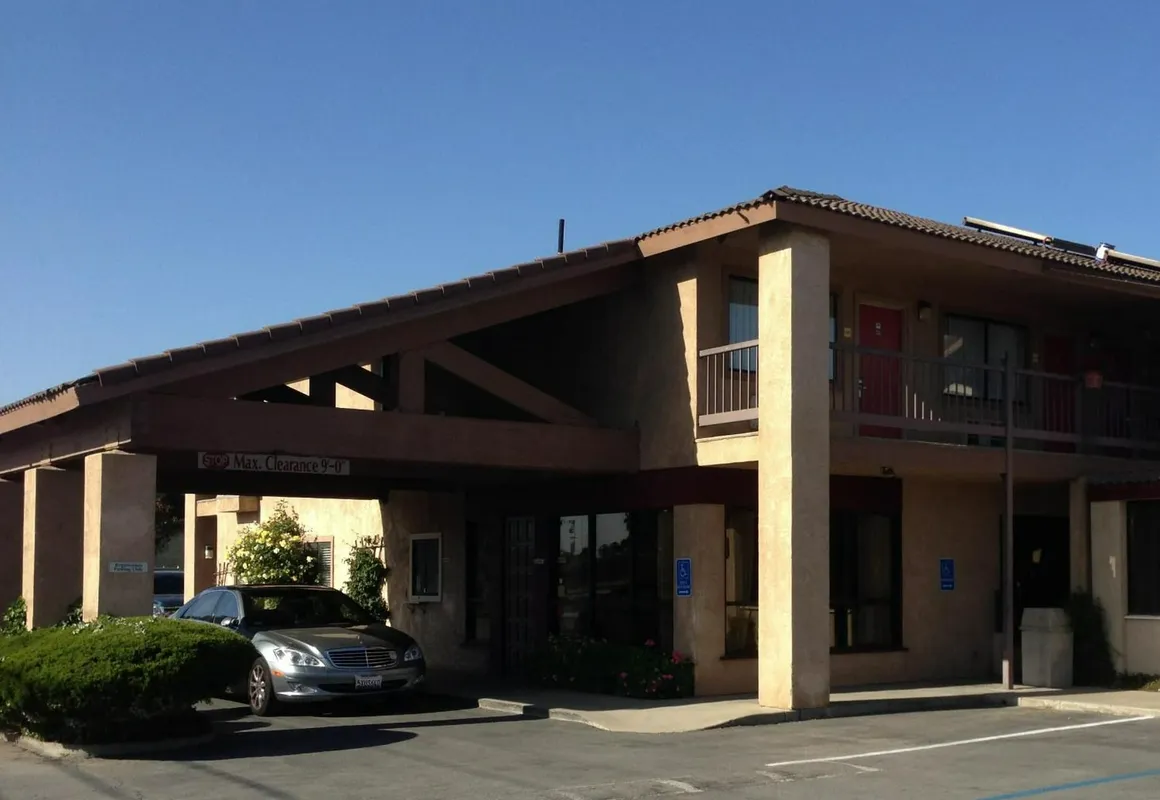 Motel 6 Soledad, CA hotel hero