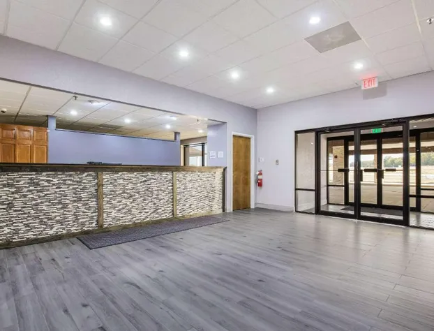 Quality Inn Grayville hotel detail image 3