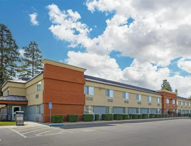 Best Western Porterville Inn hotel detail image 1