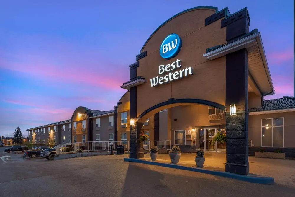 Best Western Strathmore Inn hotel hero