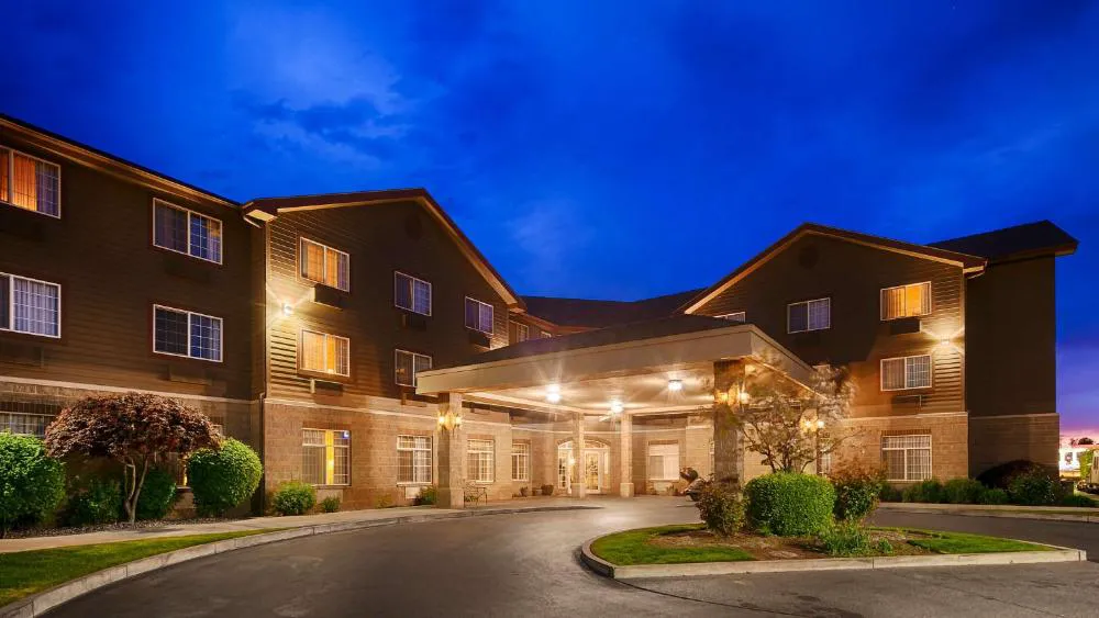 Best Western Plus Kennewick Inn hotel hero